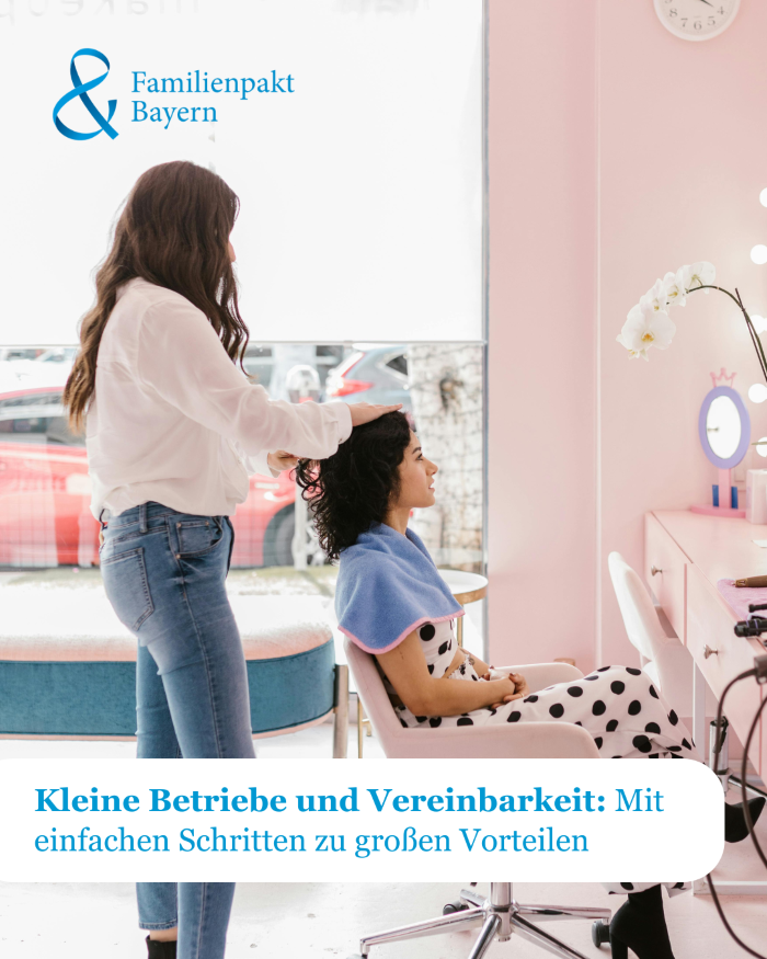 Ein Bild mit einer Friseurin und Kundin