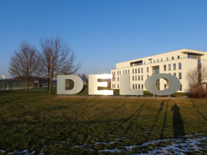 Firmenbesuch DELO Industrie Klebstoffe GmbH &amp; Co. KGaA: „Wir leben Familienfreundlichkeit“